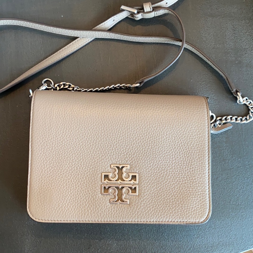 Authentic Tory Burch Leather crossbody